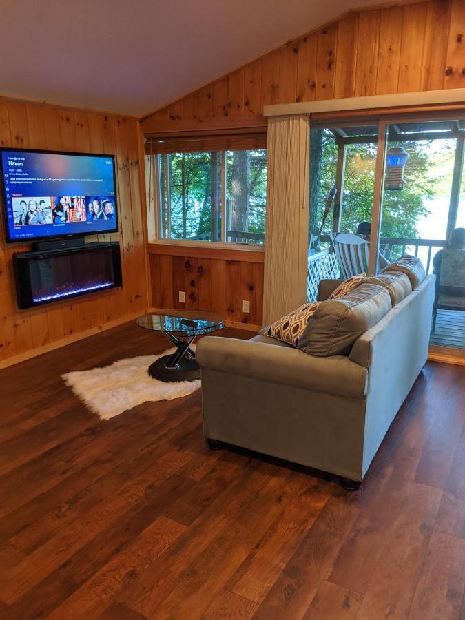 Villa Panoramic Water Views , Cozy House In Henniker ,Nh Esterno foto
